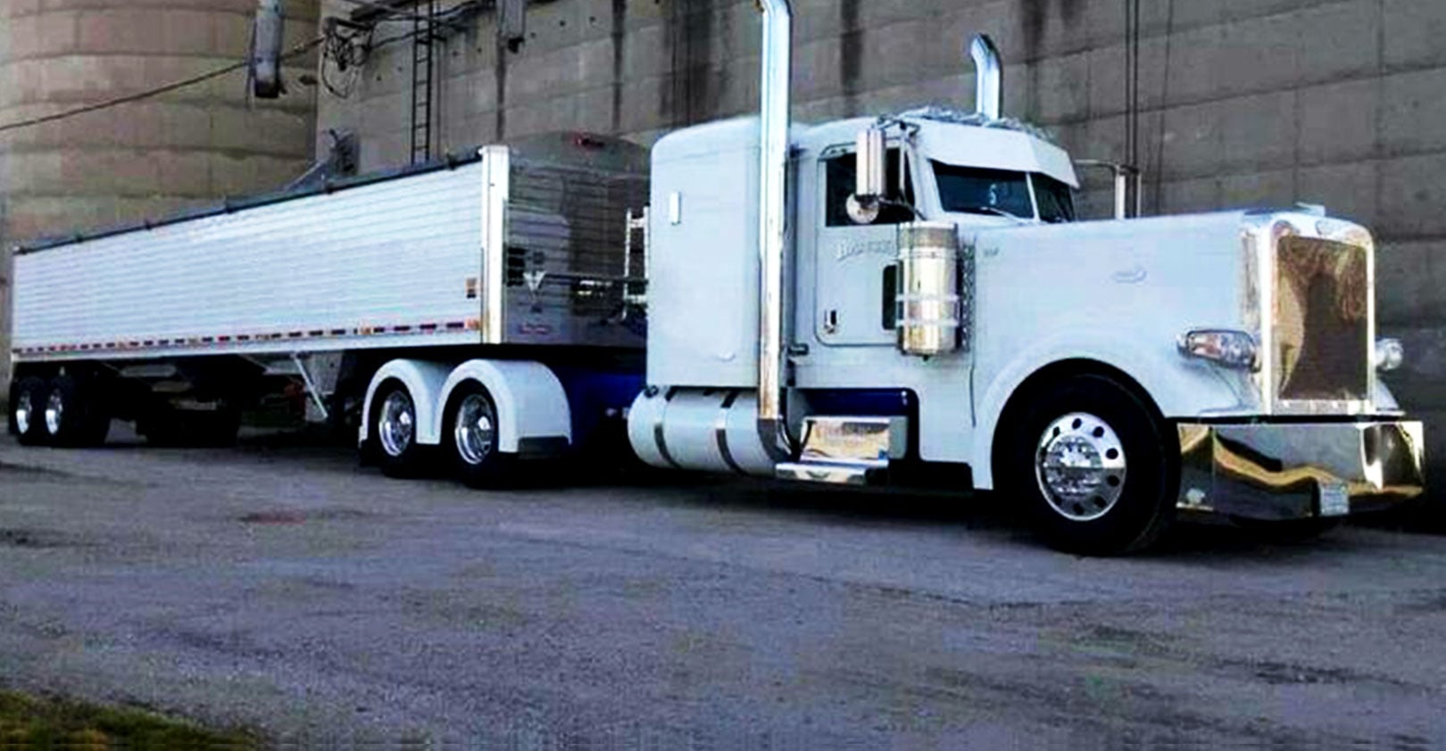 Truck & Trailer Auctions